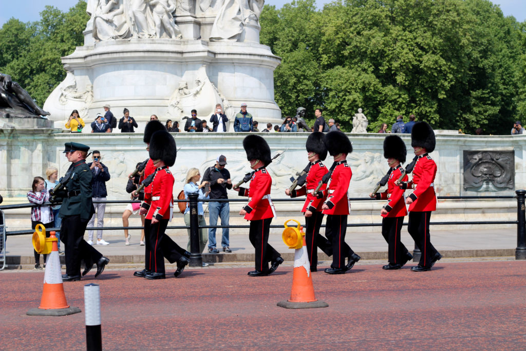 Wachwechsel vor dem Buckingham Palace